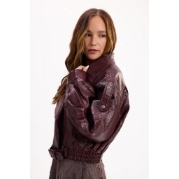 CAMPERA CUERINA